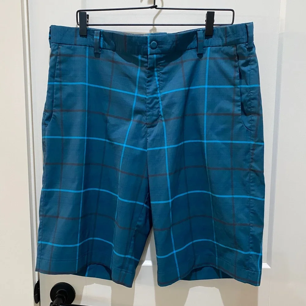 Nike Golf Tour Performance Dri-Fit Men's Shorts. Size 36.‎ Green Plaid. Poly